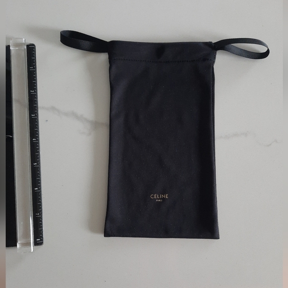 Celine Elegant Black Fabric Pouch - Picture 4 of 4